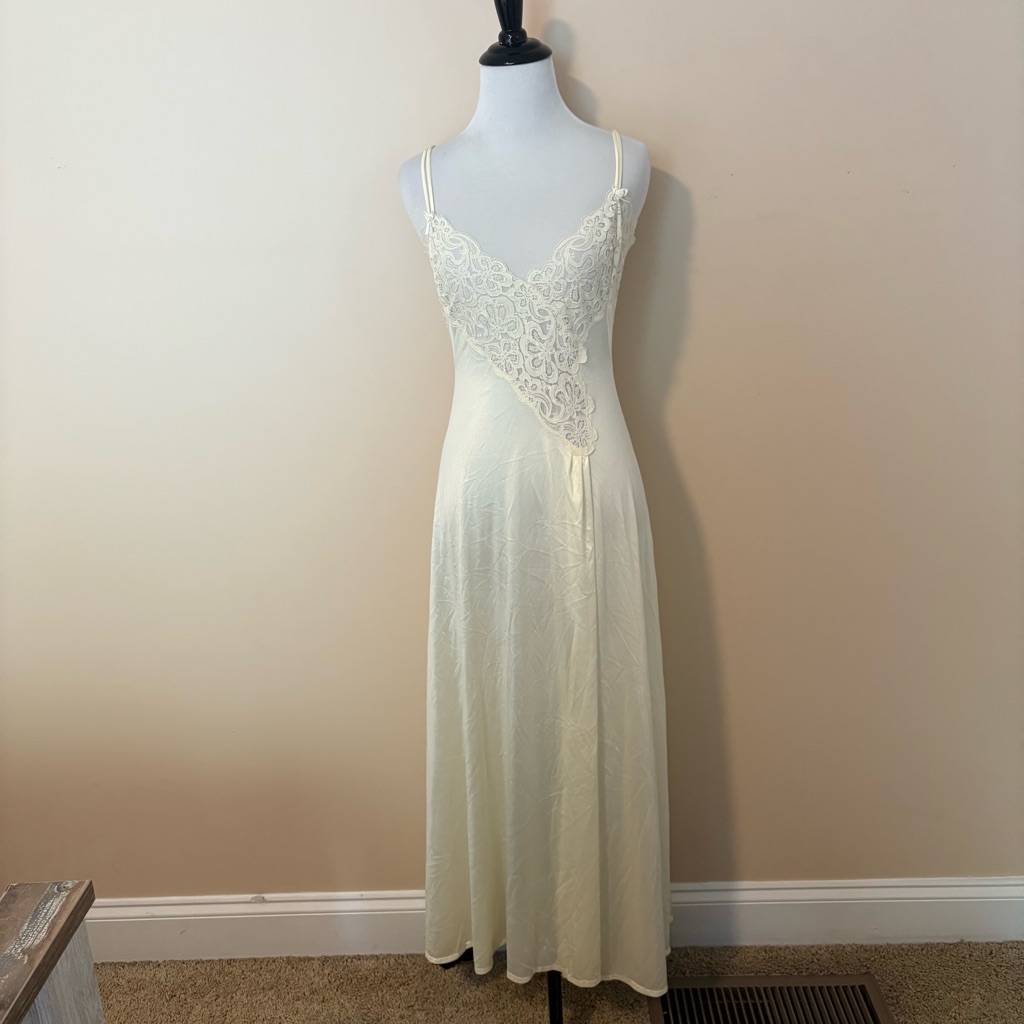 Vintage Bridal Lace Lingerie Gown